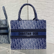 Christian Dior Shopping Bags